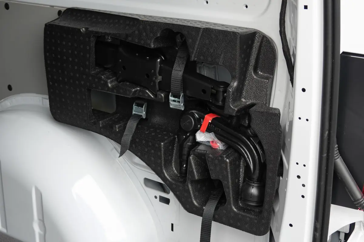 116Cdi 163Pk 9G-Tronic Aut. | Dubbele Cabine | 6-Persoons | Mixto Pro | Achteruitrijcamera | Trekhaak | 17''