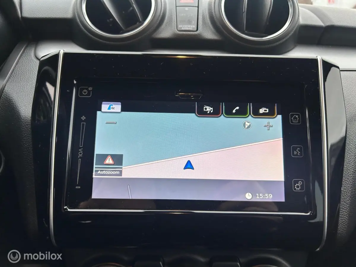 1.2 Style Smart Hybrid Automaat Navigatie, camera