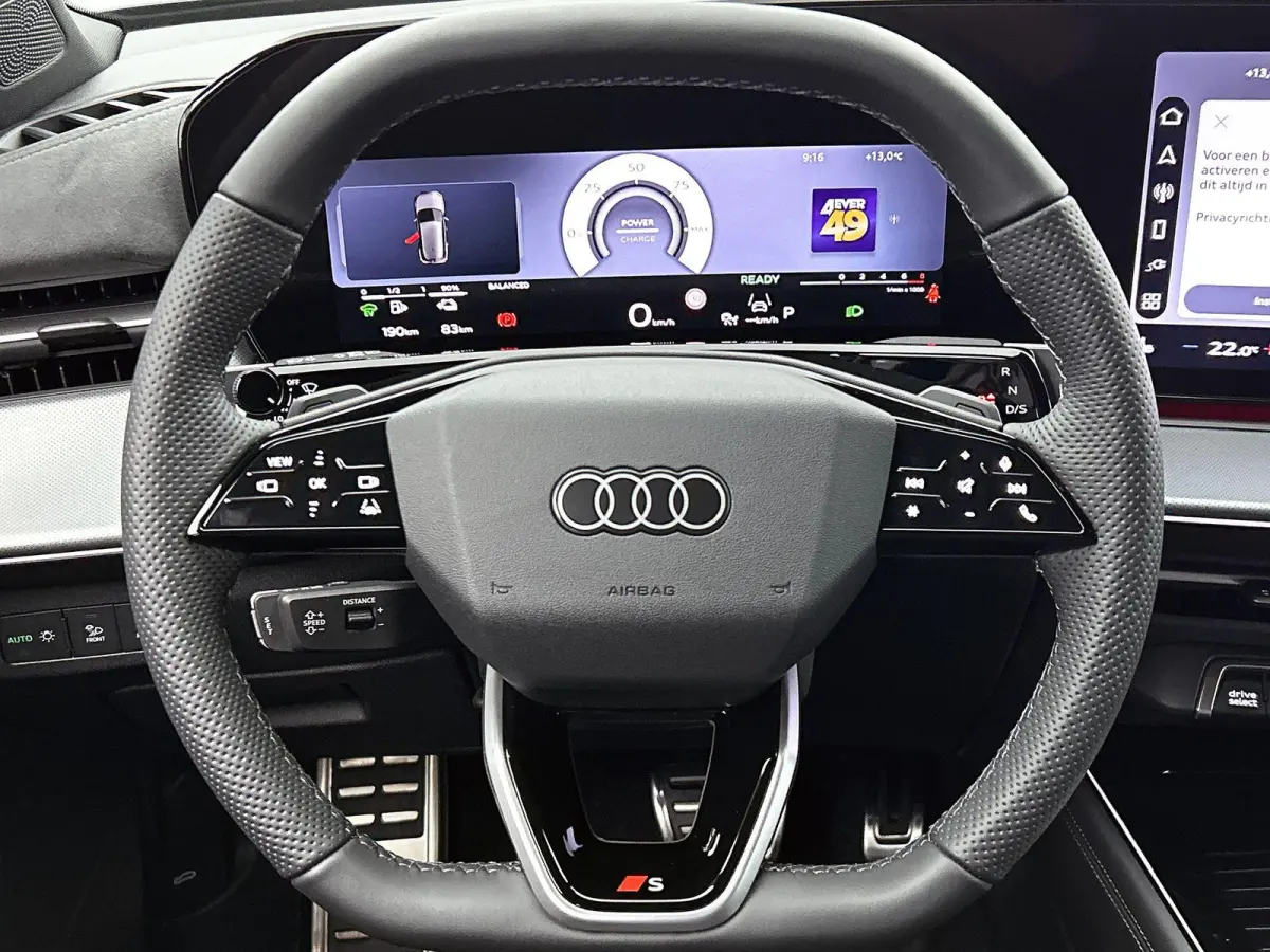1.5 200kW e-hybrid S edition 272 PK | S line | Navigatiesysteem | Achteruitrijcamera | Adaptieve cruise controle | Tech plus | Stoelverwarming | Privacy glas | Audi drive select | LED achter