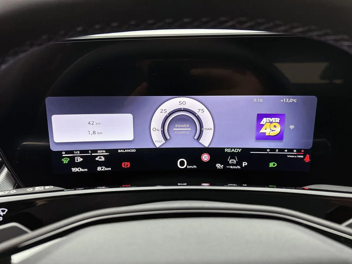 1.5 200kW e-hybrid S edition 272 PK | S line | Navigatiesysteem | Achteruitrijcamera | Adaptieve cruise controle | Tech plus | Stoelverwarming | Privacy glas | Audi drive select | LED achter