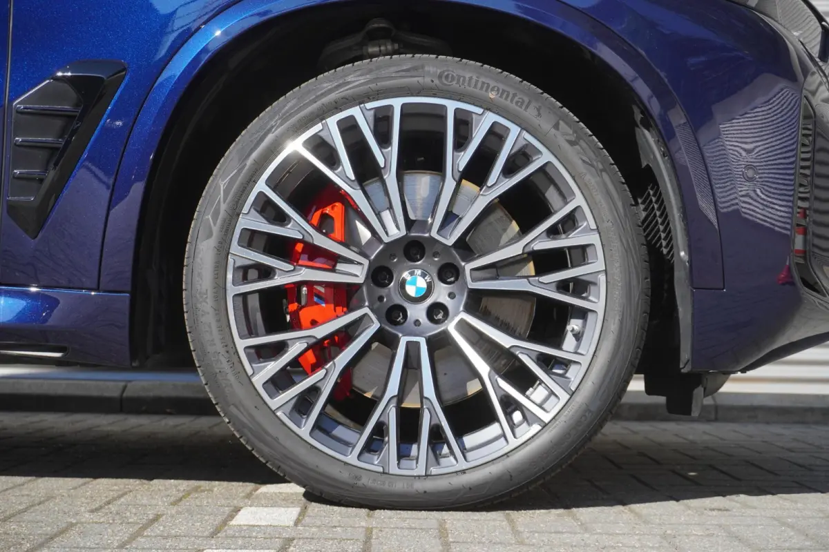 xDrive50e M Sportpakket Pro | Travel Pack | Innovation Pack | Soft-Close-Automatic voor portieren | Glazen panoramadak | Driving Assistant Professional | HIFI System Harman Kardon |