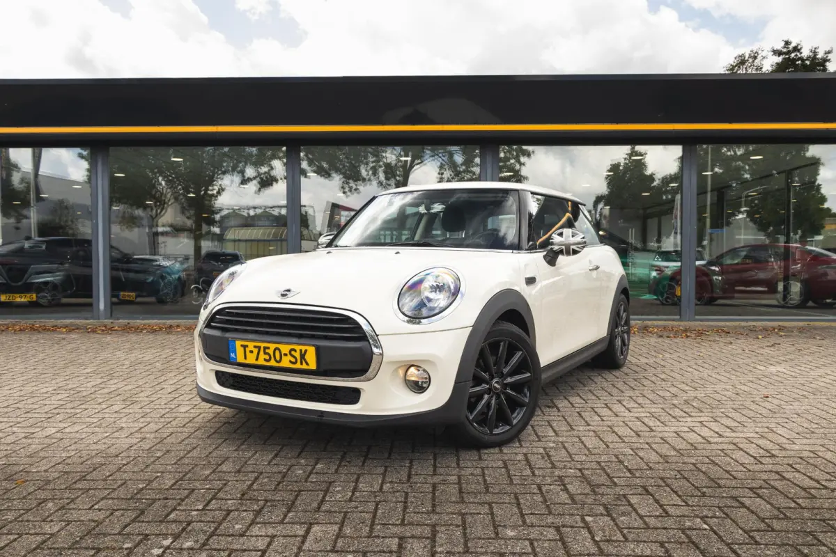 1.2 One Stoelverwarming | Union Jack Achterlicht