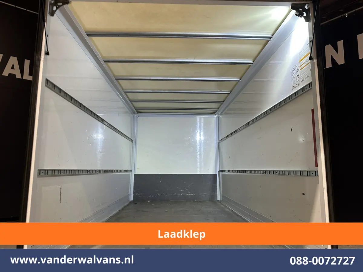 2.2 BlueHDi 141pk Bakwagen 435cm Lang Laadklep Euro6 Airco | 1055kg laadvermogen | Cruisecontrol Bijrijdersbank