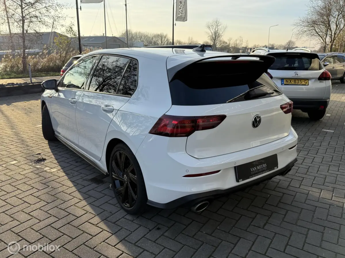 2.0 TSI GTI Clubsport, Panoramadak, IQ lights, Achteruitrijcamera, Stuur/stoel verwarming, APK 01-2027