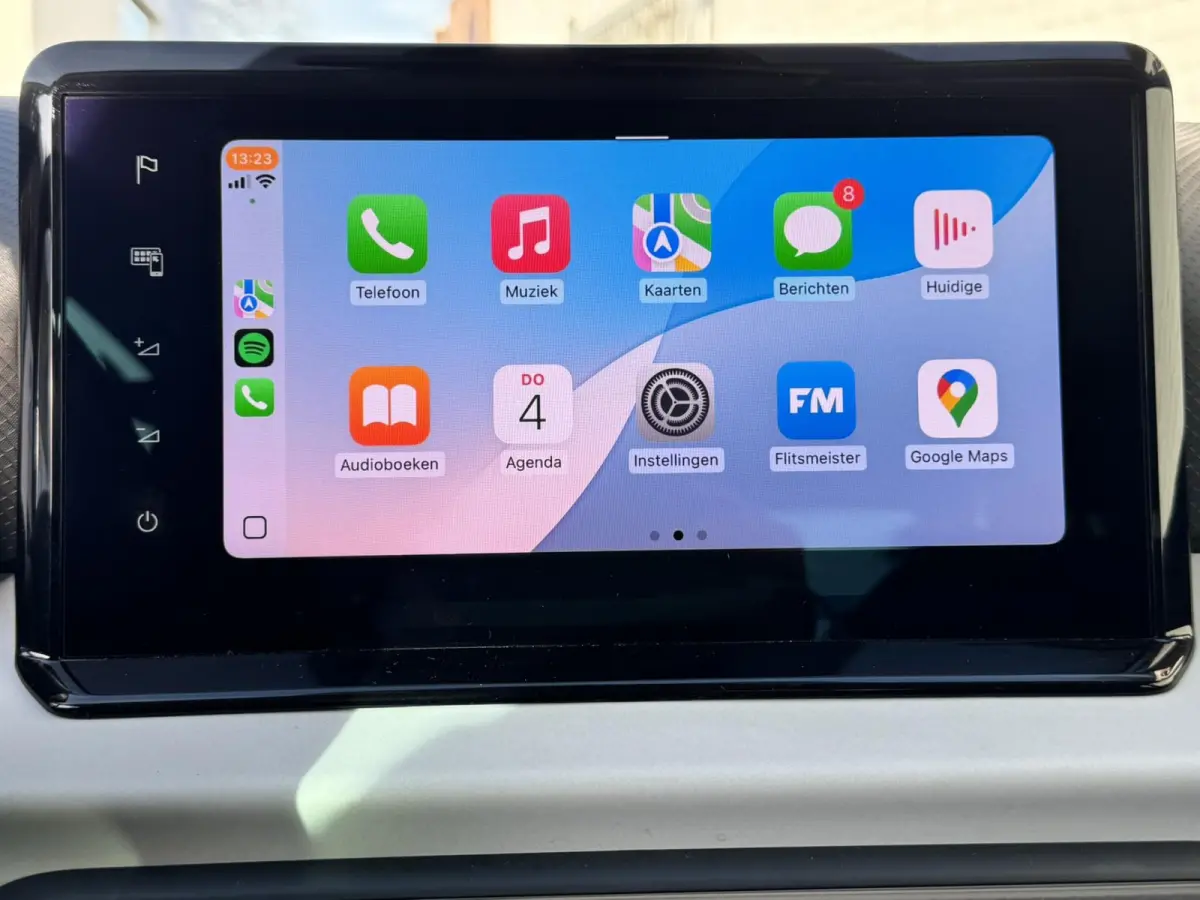 1.0 TSI Style Business Intense Pdc Carplay DAB radio Clima Led Cruise