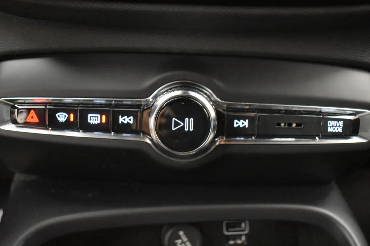 1.5 T4 PHEV Core Bright NW Mod Camera el Trekh+aKlep Dhoek Detec Stoel Verwarming