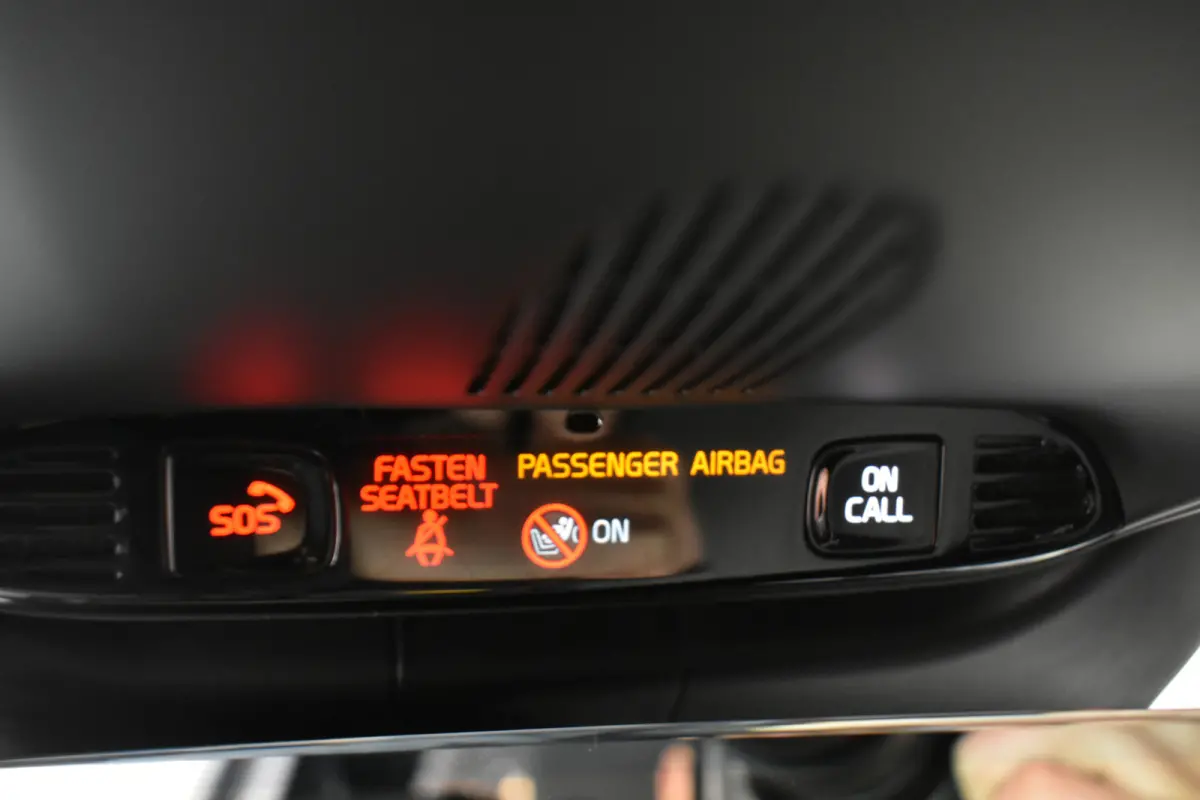 1.5 T4 PHEV Core Bright NW Mod Camera el Trekh+aKlep Dhoek Detec Stoel Verwarming