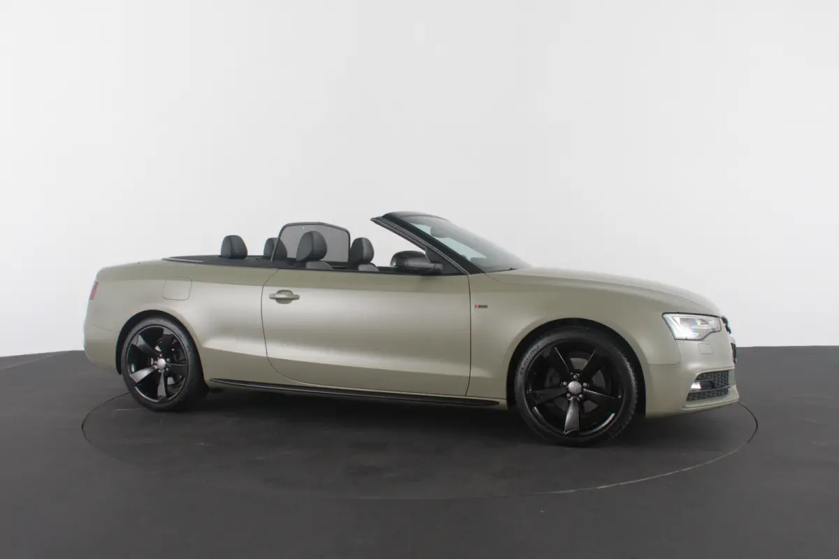 1.8 TFSI S line > 177pk/Cabrio/Dark Green&black/Sportstoelen verwarmbaar...