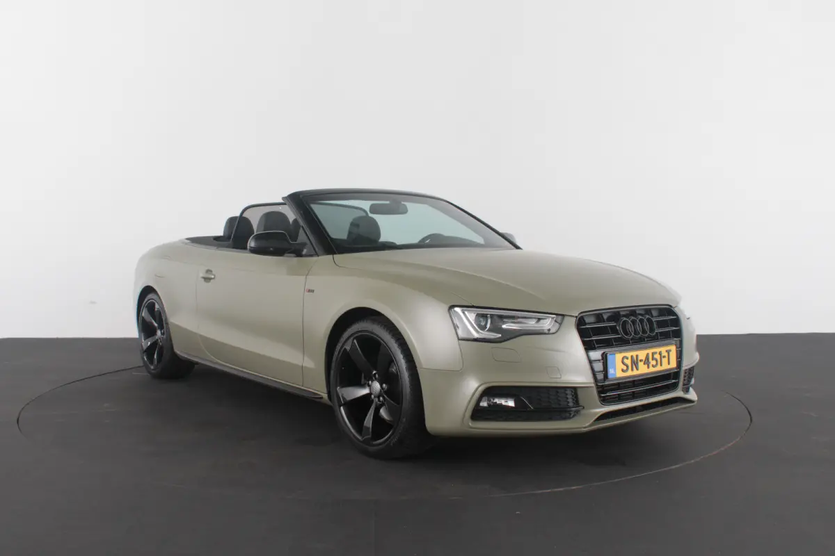 1.8 TFSI S line > 177pk/Cabrio/Dark Green&black/Sportstoelen verwarmbaar...