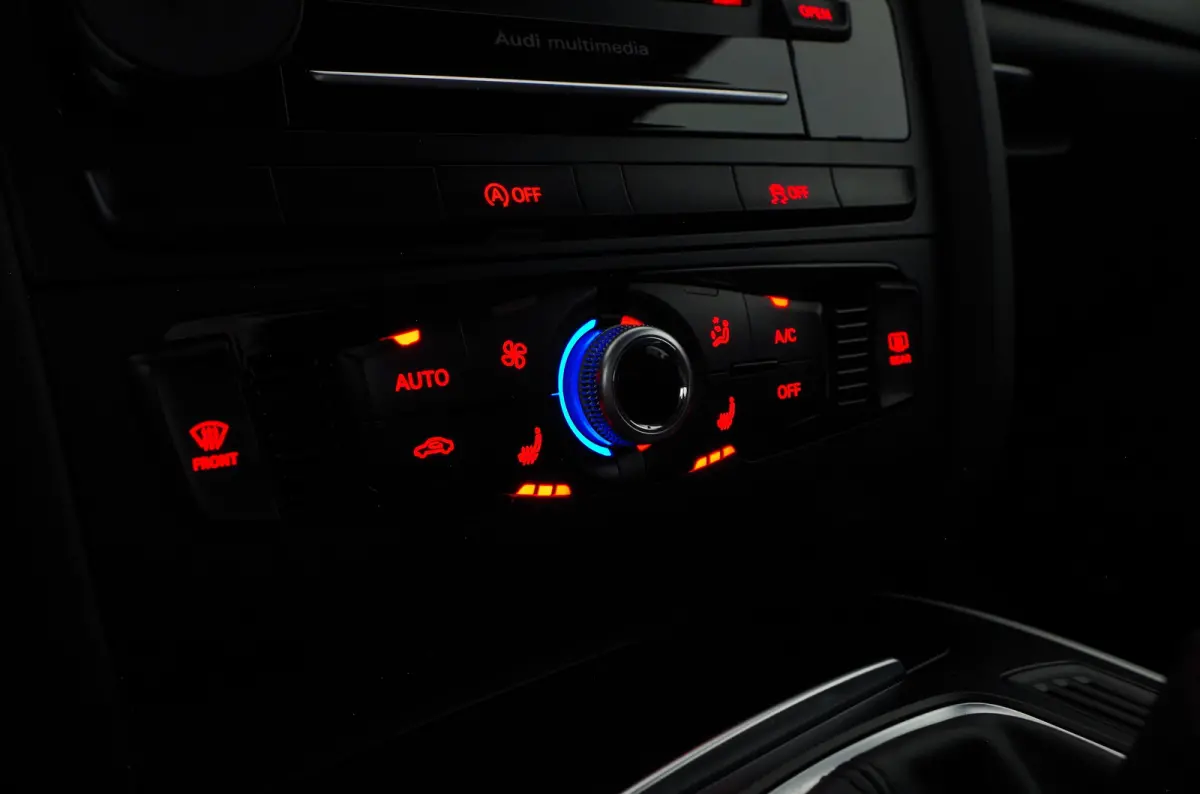 1.8 TFSI S line > 177pk/Cabrio/Dark Green&black/Sportstoelen verwarmbaar...