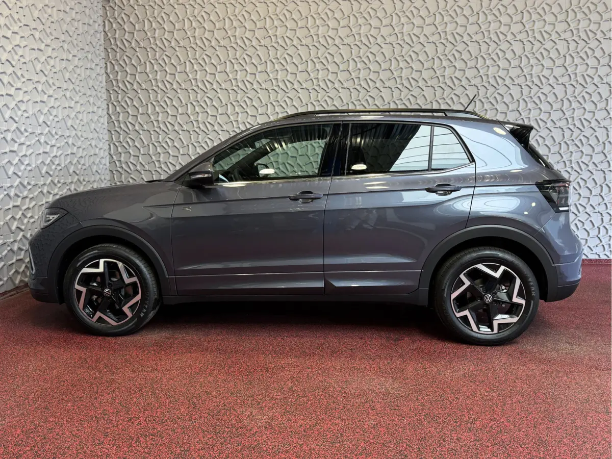 ✅NIEUWE AUTO✅ TSI 115PK R-LINE EDITION TREKHAAK LED LMV IQ CAMERA STOELVERW ✅2025 ✅ ✅Top Auto's Wijchen , 30 Jaar Specialist in Volkswagen  : Alle Type's : R-Line Edition / Style /