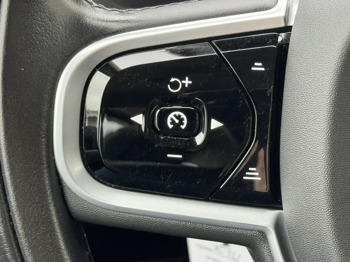 2.0 T6 PHEV AWD SOH85% Automaat Adaptive cruise Climate Stuur-stoelverwarming Leer Apple / Android Dodehoekdetectie