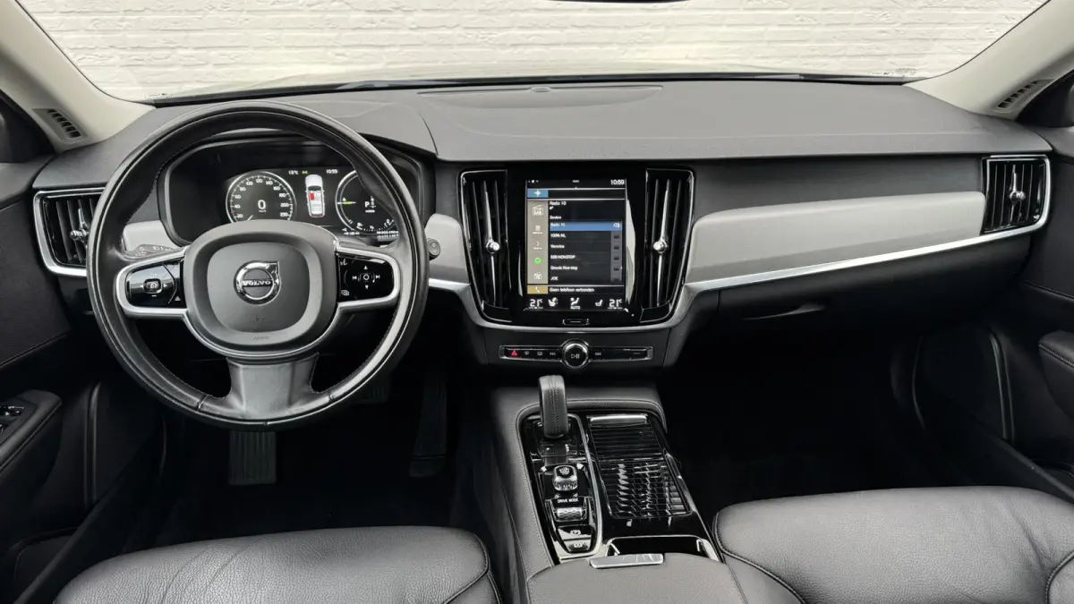 2.0 T6 PHEV AWD SOH85% Automaat Adaptive cruise Climate Stuur-stoelverwarming Leer Apple / Android Dodehoekdetectie