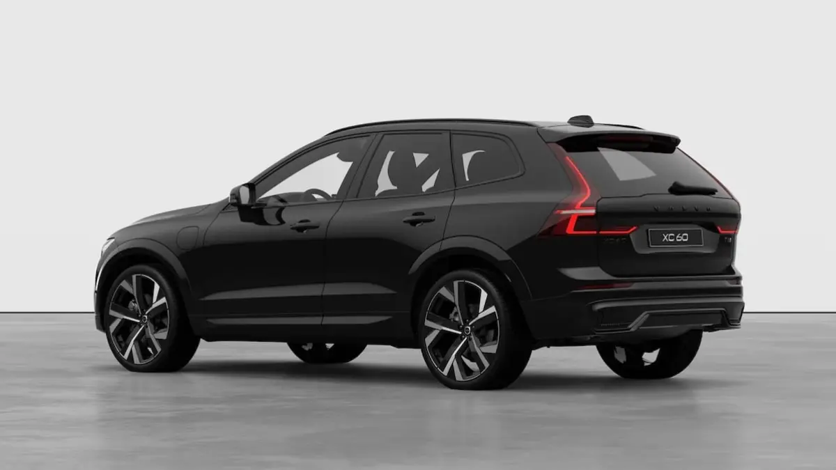 2.0 T6 Plug-in hybrid AWD Ultra Black Edition | Volvo Guard Alarm | Extra getint glas achter|  Actieve luchtvering met FOUR-C | 22" 5-dubbelspaaks Glossy Black Diamond Cut