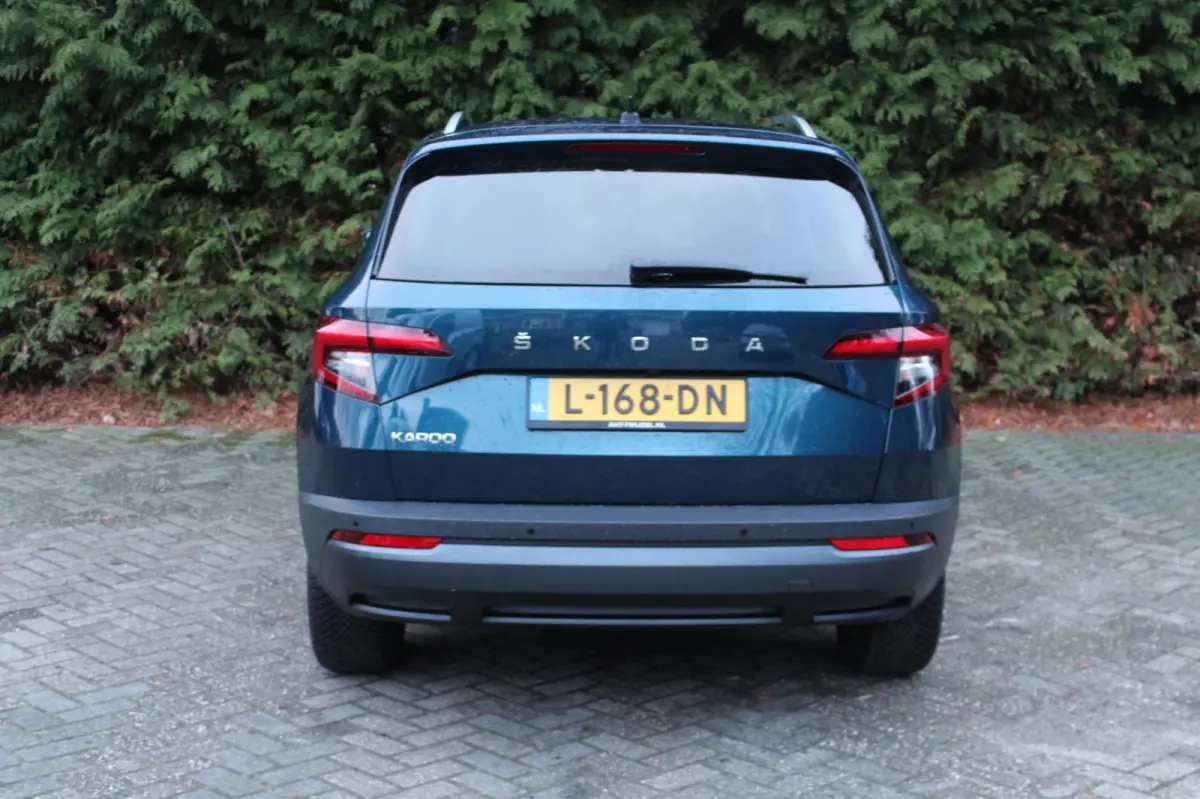 1.0 TSI Business Edition Plus 110PK | Parkeercamera | Apple/Android Carplay | Climate Control | Stoelverwarming