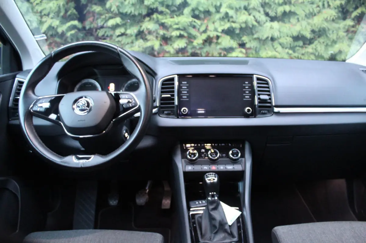 1.0 TSI Business Edition Plus 110PK | Parkeercamera | Apple/Android Carplay | Climate Control | Stoelverwarming