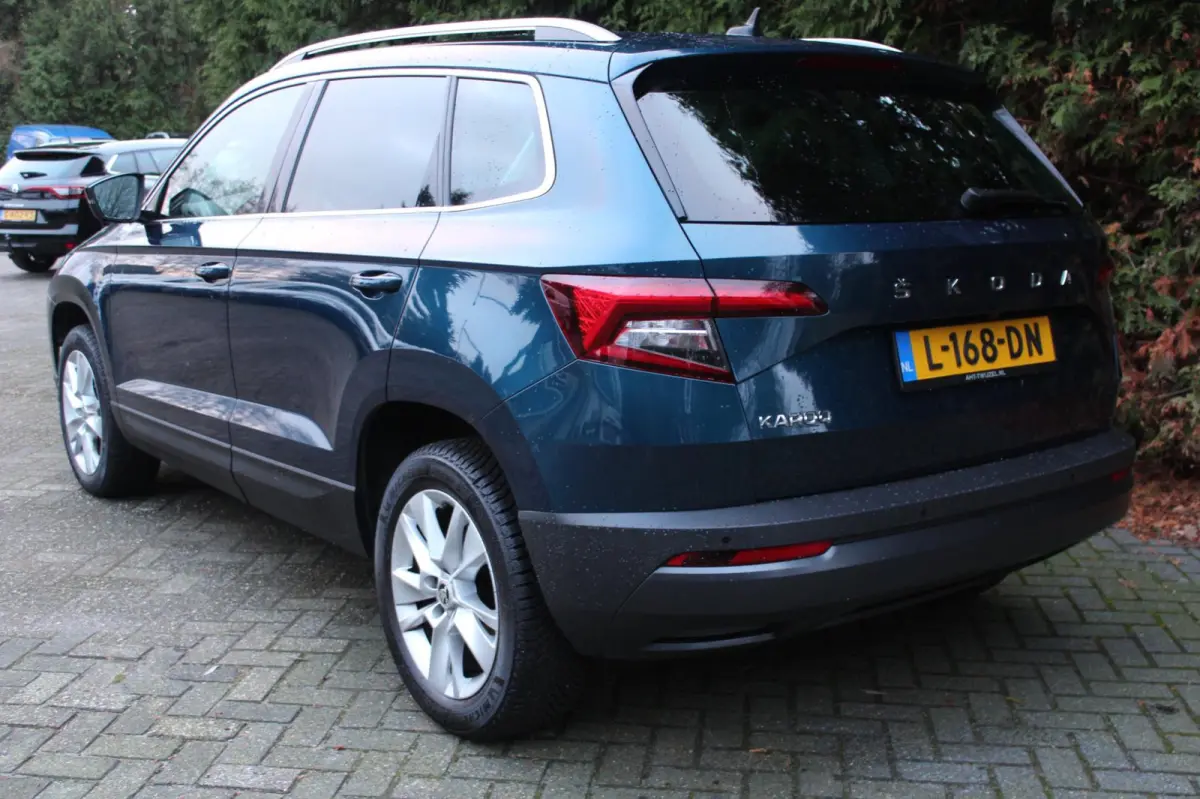 1.0 TSI Business Edition Plus 110PK | Parkeercamera | Apple/Android Carplay | Climate Control | Stoelverwarming