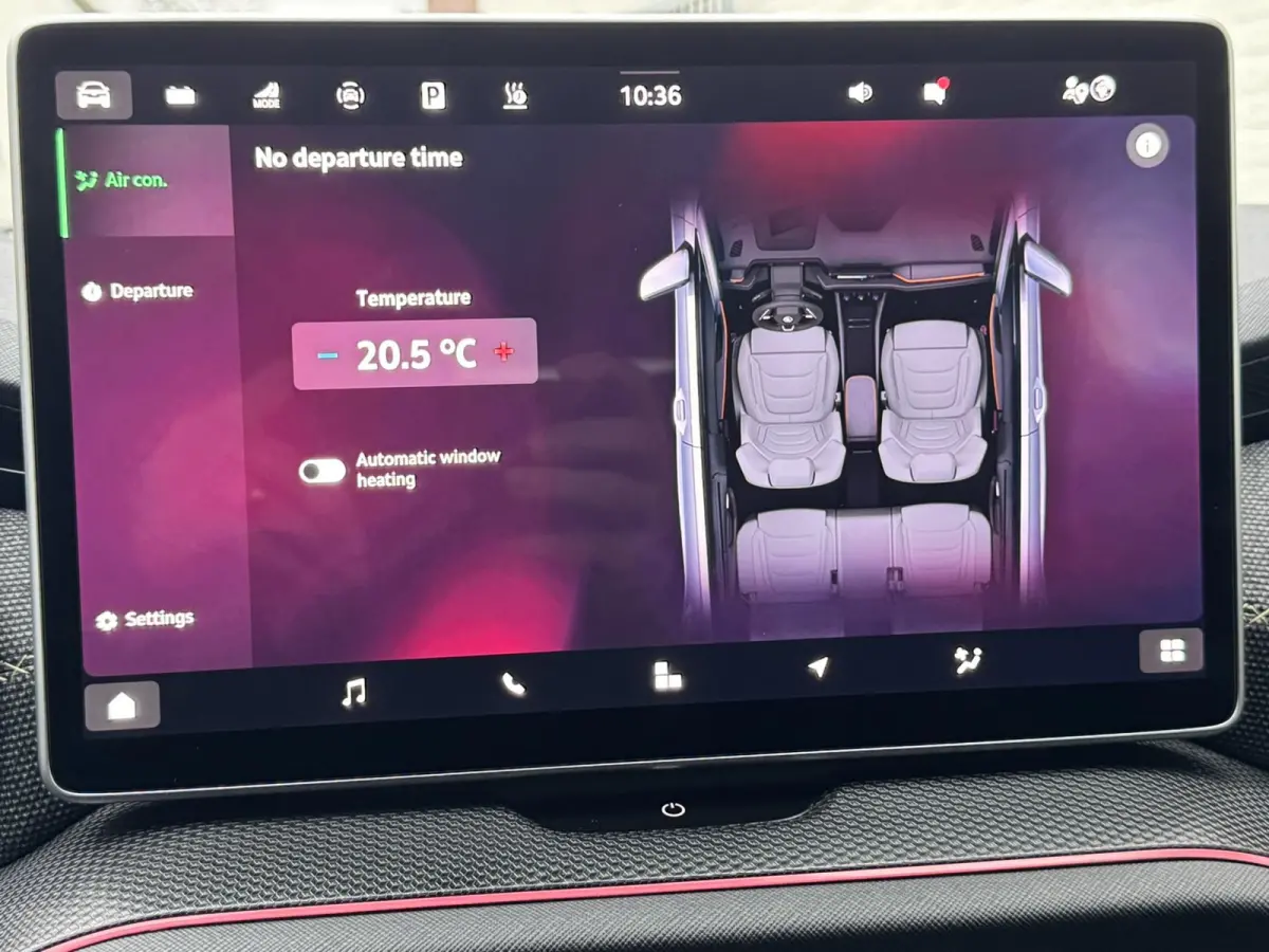 1.5 TSI PHEV Business SOH100% Full LED Adaptive cruis Climate Stoel-Stuurverwarming Apple / Android Navi Camera