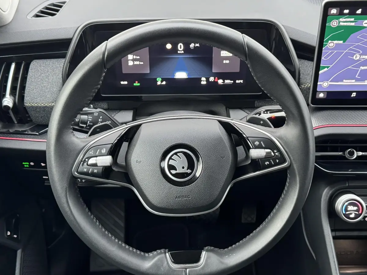 1.5 TSI PHEV Business SOH100% Full LED Adaptive cruis Climate Stoel-Stuurverwarming Apple / Android Navi Camera