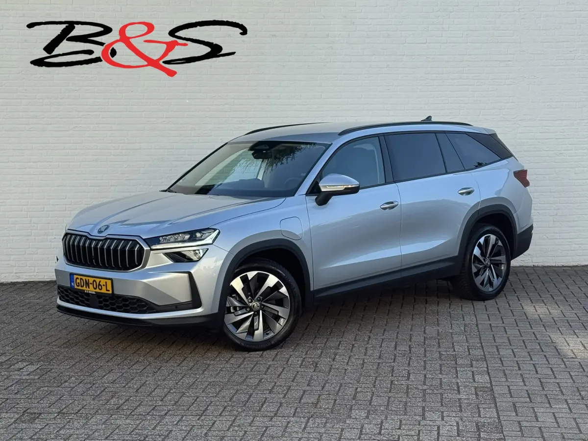 1.5 TSI PHEV Business SOH100% Full LED Adaptive cruis Climate Stoel-Stuurverwarming Apple / Android Navi Camera