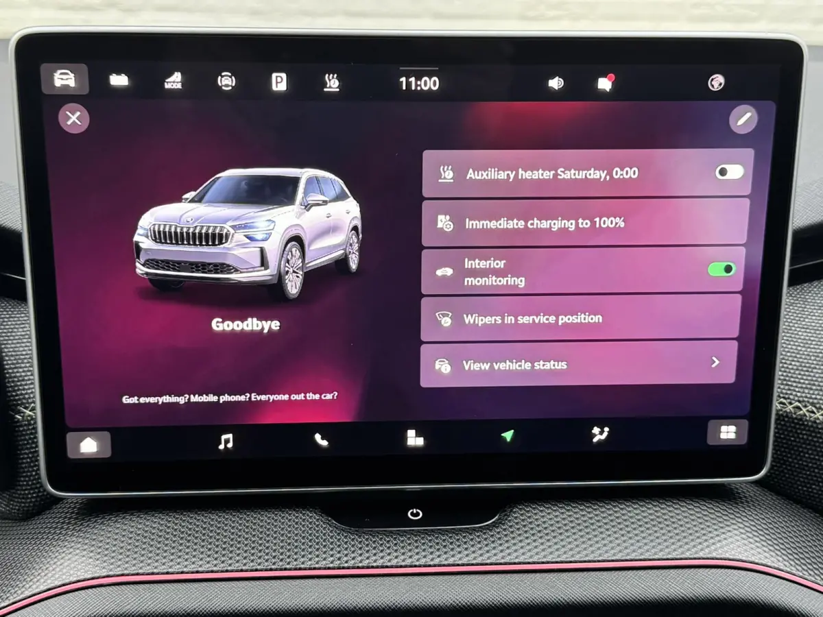 1.5 TSI PHEV Business SOH100% Full LED Adaptive cruis Climate Stoel-Stuurverwarming Apple / Android Navi Camera