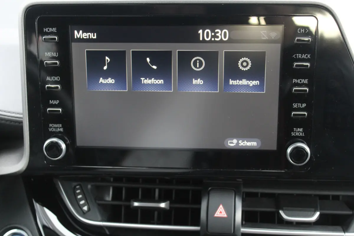 1.8 Hybrid l Adaptief Cruise control l Parkeer camera l LED l Airco l Apple CarPlay/Android Auto