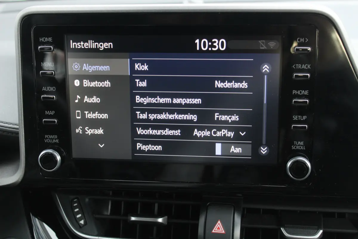 1.8 Hybrid l Adaptief Cruise control l Parkeer camera l LED l Airco l Apple CarPlay/Android Auto