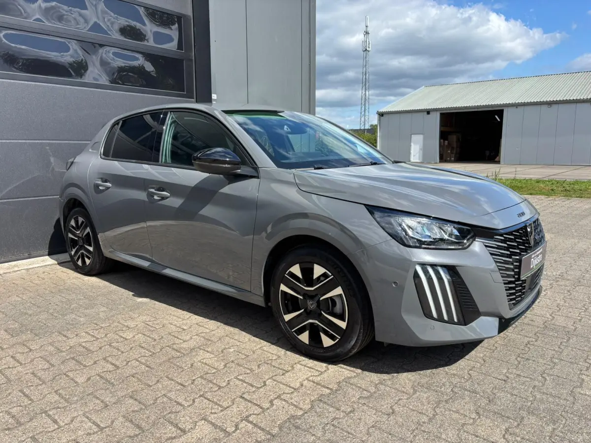 1.2 100 PK Allure | AppleCarPlay/AndroidAuto | 360 Camera | Adaptieve Cruise Control| Dodehoek detectie | 21.596 km!!