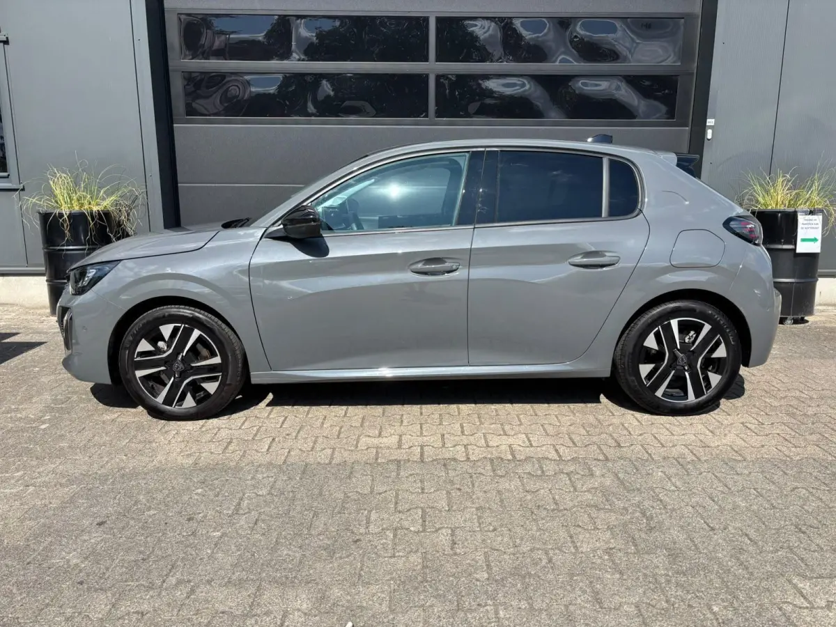 1.2 100 PK Allure | AppleCarPlay/AndroidAuto | 360 Camera | Adaptieve Cruise Control| Dodehoek detectie | 21.596 km!!