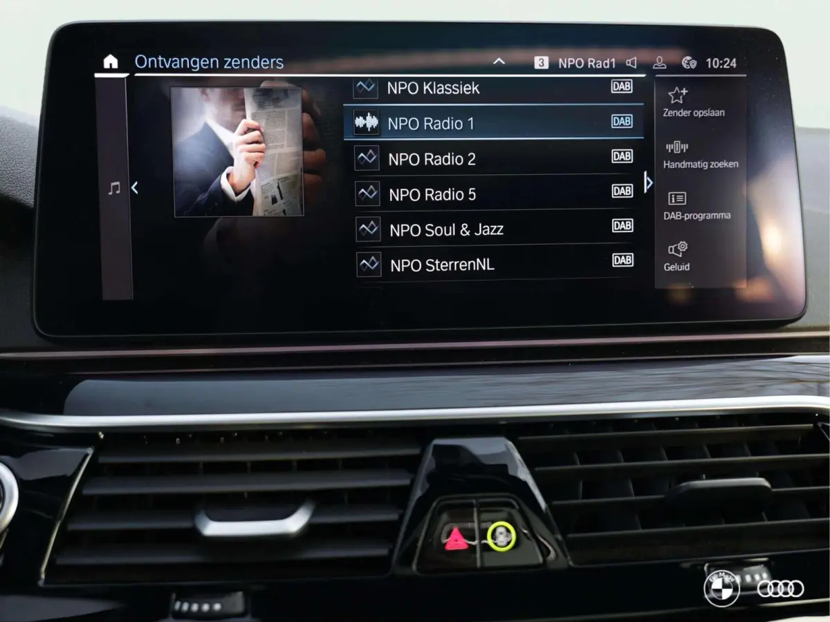 530E M SPORT / PANODAK / LEDER / STOELVW / CARPLAY / 18"