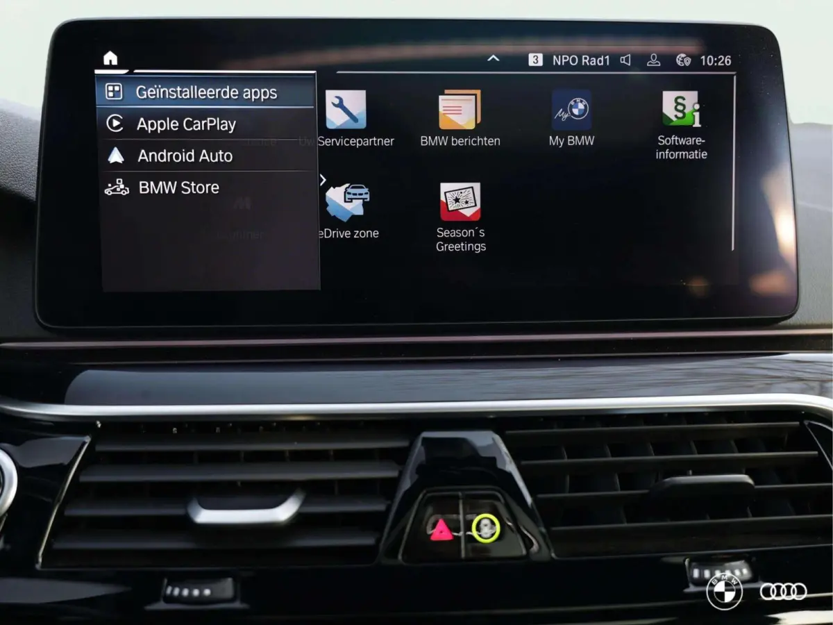 530E M SPORT / PANODAK / LEDER / STOELVW / CARPLAY / 18"