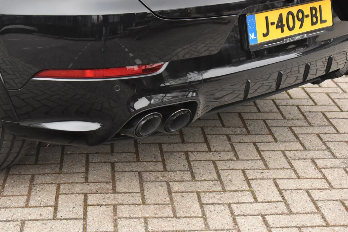 3.0 E-Hybrid SportDesign | Pano | Massage | 360 Camera | Stoelventilatie | Luchtvering | Bose | Orig. NL |