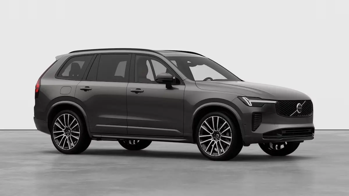 2.0 T8 Plug-in hybrid AWD Ultra Dark Executive Edition | 22" 7-dubbelspaaks Glossy Black Diamond Cut | Actieve luchtvering met FOUR-C | Bowers & Wilkins audiosysteem | Massagefunctie voorsto