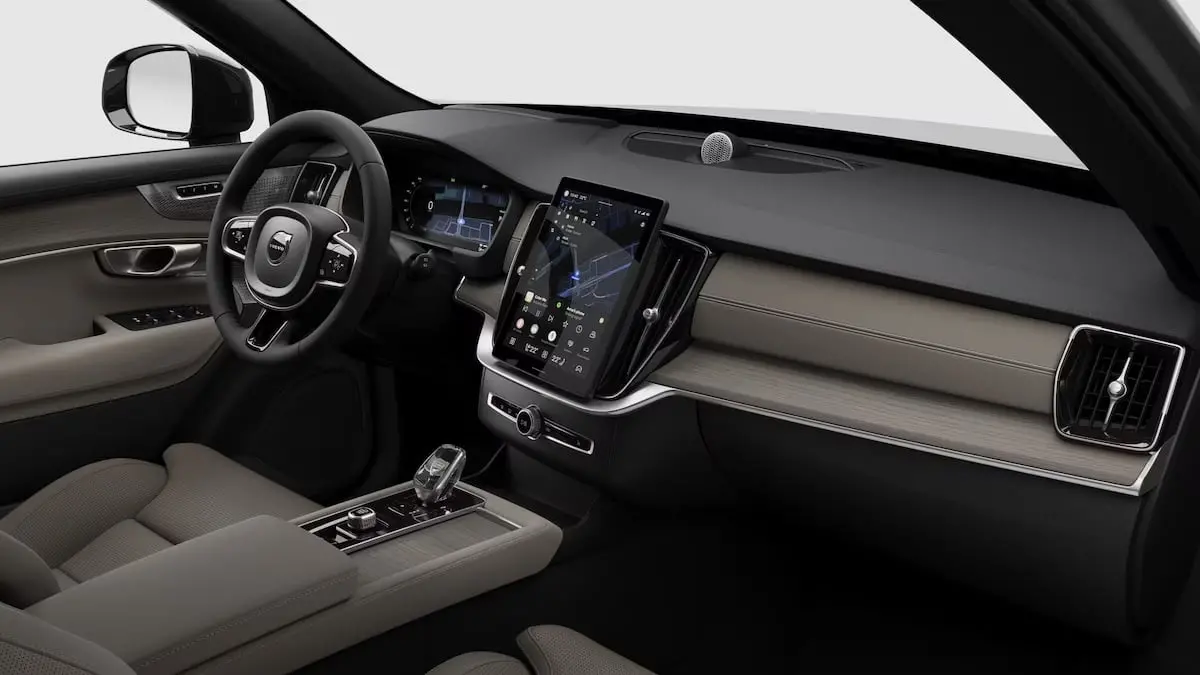 2.0 T8 Plug-in hybrid AWD Ultra Dark Executive Edition | 22" 7-dubbelspaaks Glossy Black Diamond Cut | Actieve luchtvering met FOUR-C | Bowers & Wilkins audiosysteem | Massagefunctie voorsto