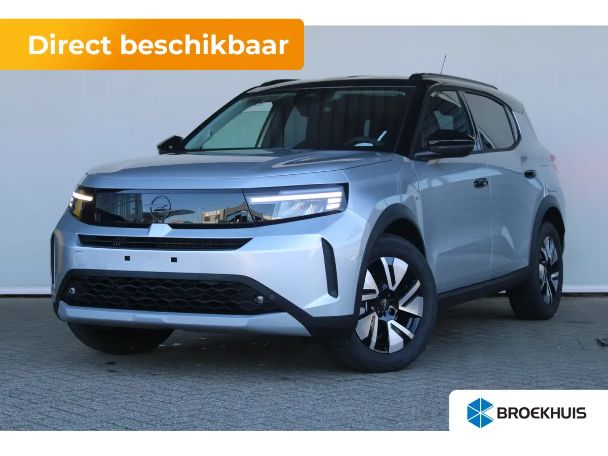 GS | 17" Lichtmetalen velgen in Zwart met 215/60 R17 banden | Achteruitrijcamera | Dode hoek waarschuwing