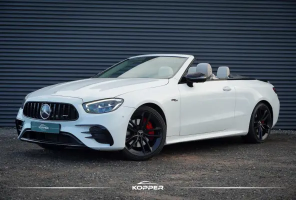 300 AMG Line / 53 AMG Uitgevoerd / Carbon / Stoelverwarming