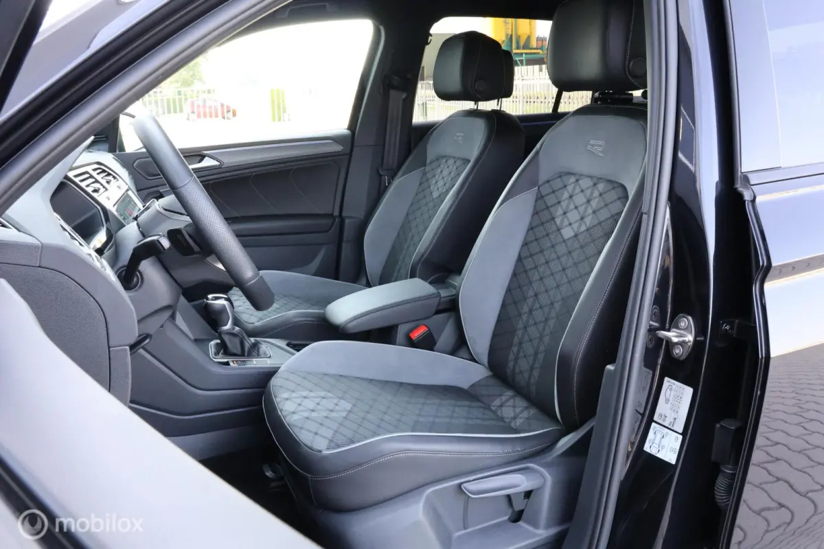 1.4 TSI eHybrid R-Line | Black Style I Trekhaak | CarPlay