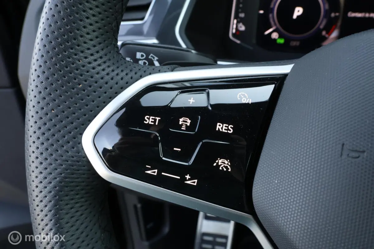 1.4 TSI eHybrid R-Line | Black Style I Trekhaak | CarPlay