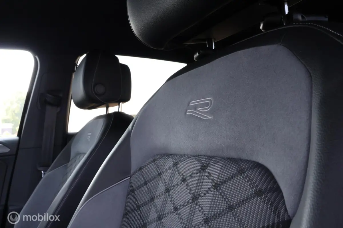 1.4 TSI eHybrid R-Line | Black Style I Trekhaak | CarPlay