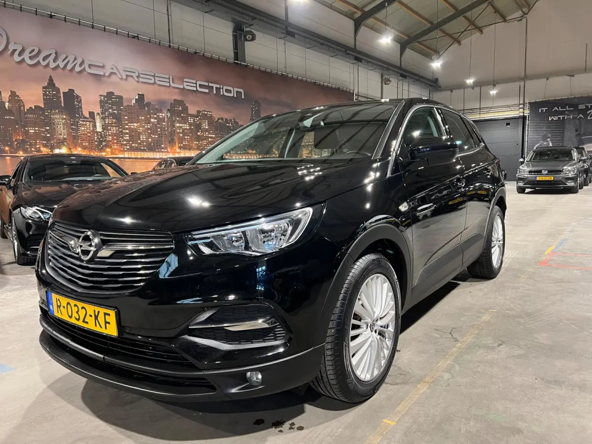 1.2 Turbo Business Executive - Automaat - Climate - Cruise - Navigatie - Trekhaak