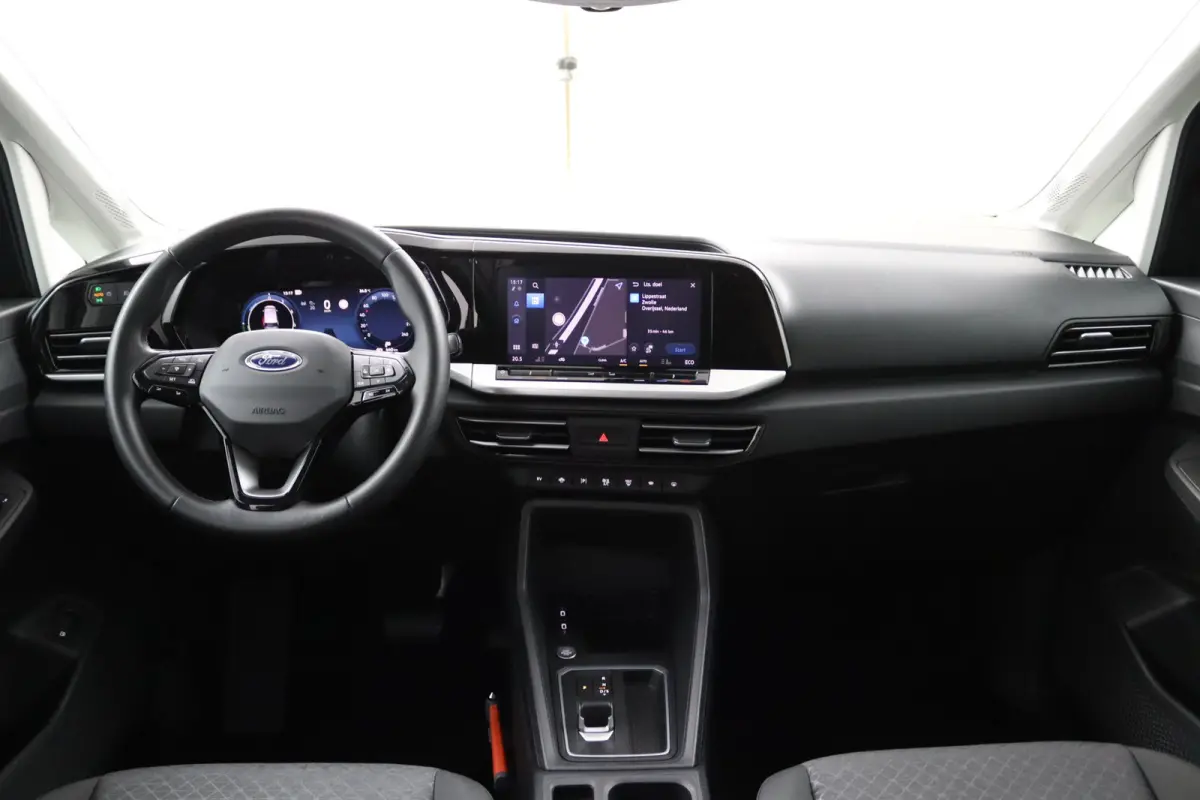 1.5 PHEV Titanium 7 Persoons | 7-Persoons | Camera | Dubbele Schuifdeur | Adaptive Cruise | BLIS | Navigatie | Stoel/Stuurverwarming