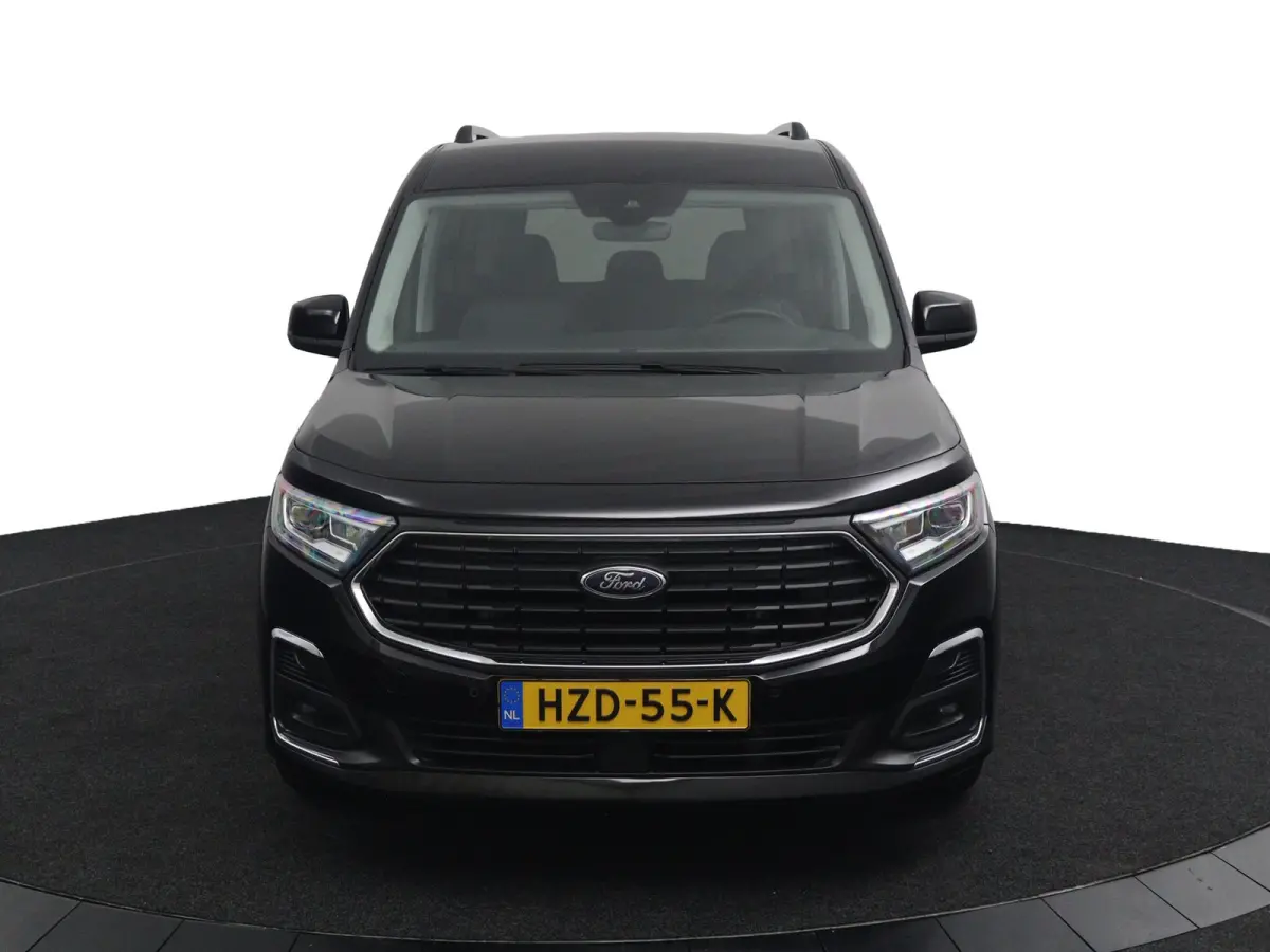 1.5 PHEV Titanium 7 Persoons | 7-Persoons | Camera | Dubbele Schuifdeur | Adaptive Cruise | BLIS | Navigatie | Stoel/Stuurverwarming