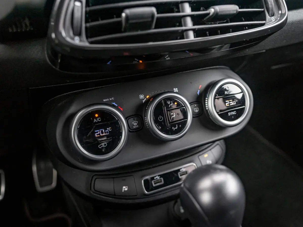 1.3 Turbo 150pk Sport Automaat Fiat 500 X 1.3 Turbo 150pk Sport Automaat | LED | Navi | 19" | Apple Carplay