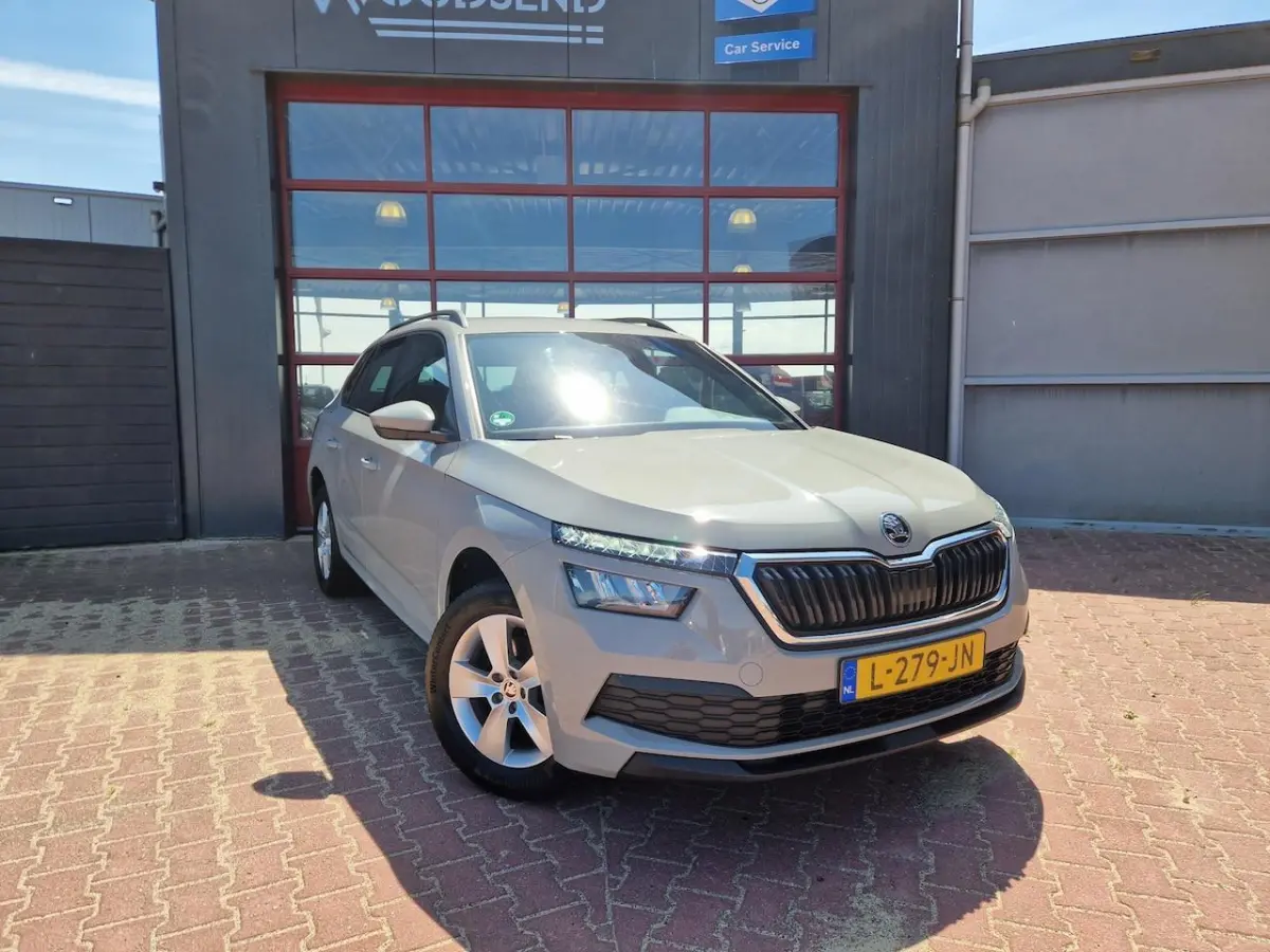 1.0 TSI Sport Business 12 MND BOVAG GAR | ECC | ACC | CARPLAY | NAVI | PDC | STOELVERW