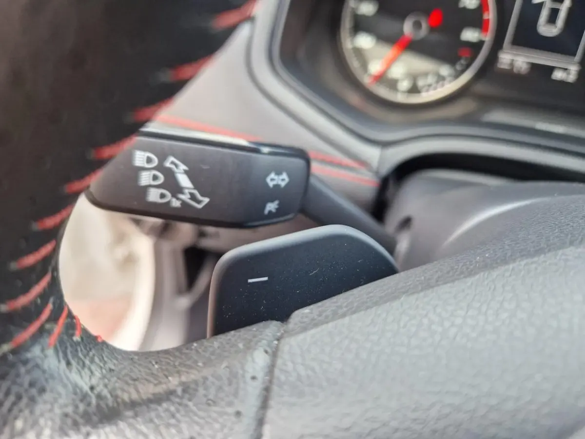 1.0 TSI FR Business Intense 12MND BOVAG GAR|ACC|CLIMA|CARPLAY|CAMERA|KEYLESS|LMV 16"|NAVI|APPLE CARPLAY