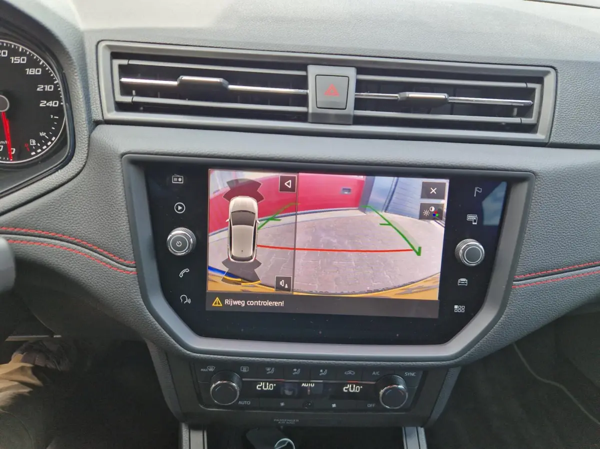 1.0 TSI FR Business Intense 12MND BOVAG GAR|ACC|CLIMA|CARPLAY|CAMERA|KEYLESS|LMV 16"|NAVI|APPLE CARPLAY