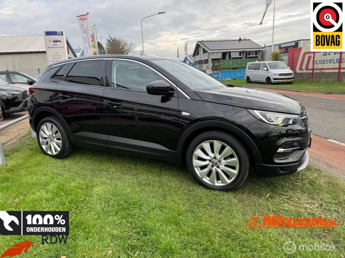 1.6 Turbo Ultimate AUTOMAAT/LEDER/CARPLAY