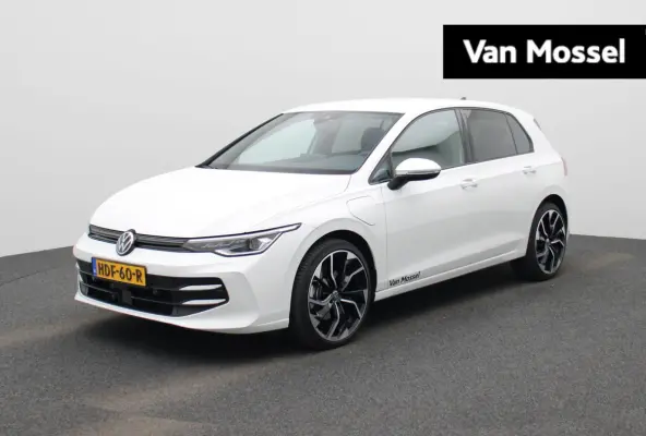 1.5 eHybrid 50 Edition 204 PK | Automaat | Navigatie | Apple Carplay | Adaptive Cruise Control | Climate Control | Stoel- en stuurverwarming | Achteruitrijcamera | IQ Lights |