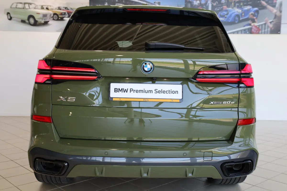xDrive50e | M Sportpakket Pro | Panorama Dak | SOH = 100% | Bowers & Wilkens Sound Systeem | Trekhaak