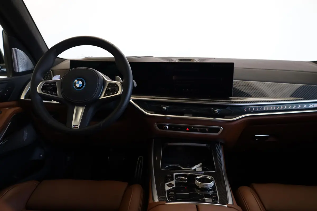xDrive50e | M Sportpakket Pro | Panorama Dak | SOH = 100% | Bowers & Wilkens Sound Systeem | Trekhaak
